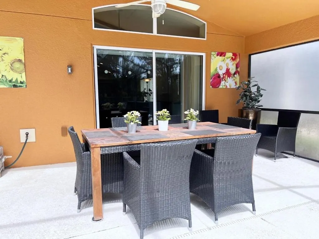 Great Privacy By Pool- Pool Home With Game Room Home Davenport