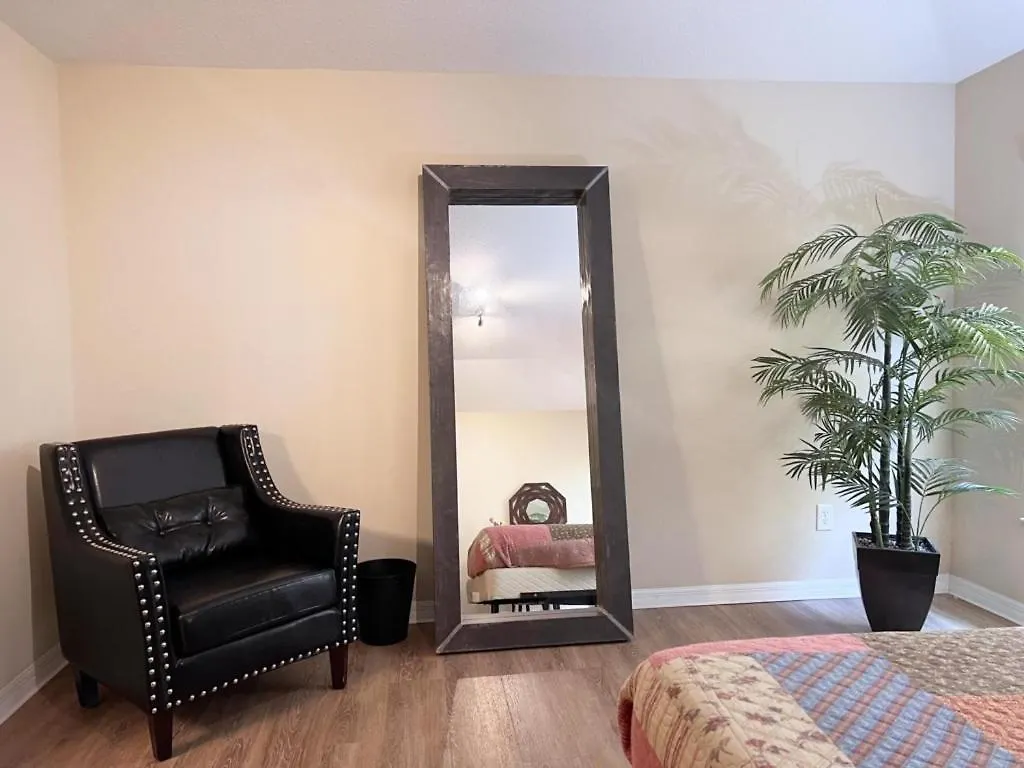 Great Privacy By Pool- Pool Home With Game Room Home Davenport 0*,